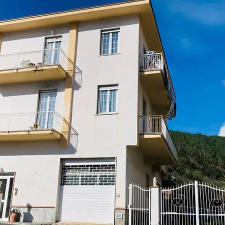 L'eden Apartment